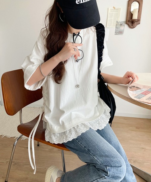 classicalelf（クラシカルエルフ）の「体型カバーも叶う！重ね着風で即こなれ感♪ レイヤード風サイドドロスト裾 綿100％レースビッグTシャツ（Tシャツ/カットソー・レディース・グリーン/チャコール/オフホワイト・SMALL/MEDIUM/LARGE/X-LARGE）」の11枚目の写真