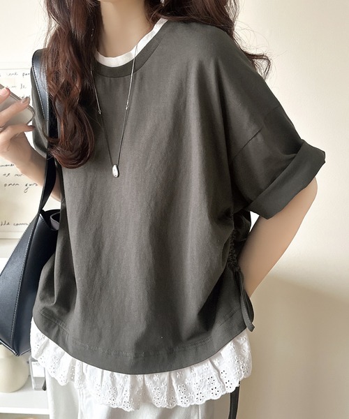 classicalelf（クラシカルエルフ）の「体型カバーも叶う！重ね着風で即こなれ感♪ レイヤード風サイドドロスト裾 綿100％レースビッグTシャツ（Tシャツ/カットソー・レディース・グリーン/チャコール/オフホワイト・SMALL/MEDIUM/LARGE/X-LARGE）」の16枚目の写真