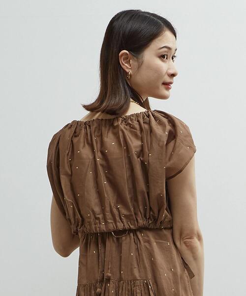 SOFFITTO(ソフィット)の「インド綿ドット刺繍ギャザーボレロブラウス(カーディガン/ボレロ・レディース・ネイビー/ブラウン/ブラック・FREE)」の9枚目の写真