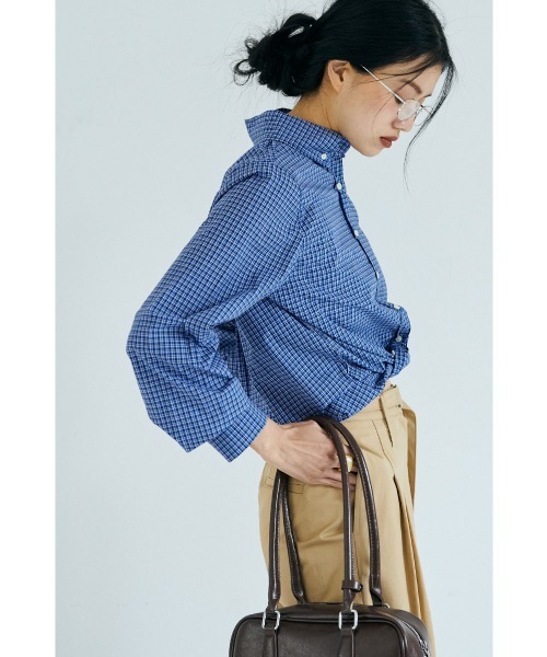 marjour（マージュール）の「BLUE CHECK SHIRTS（シャツ/ブラウス・レディース・ブルー/ライトブルー・MEDIUM）」の11枚目の写真