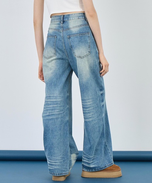 ANAP(アナップ)の「ウォッシュ 加工 シンプル ワイド ストレート デニム パンツ(デニムパンツ・レディース・ブルー/ブラック・S/M)」の15枚目の写真