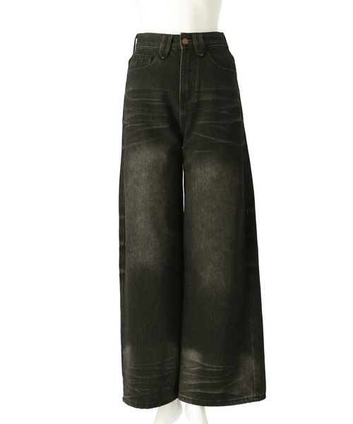 ANAP(アナップ)の「ウォッシュ 加工 シンプル ワイド ストレート デニム パンツ(デニムパンツ・レディース・ブルー/ブラック・S/M)」の7枚目の写真