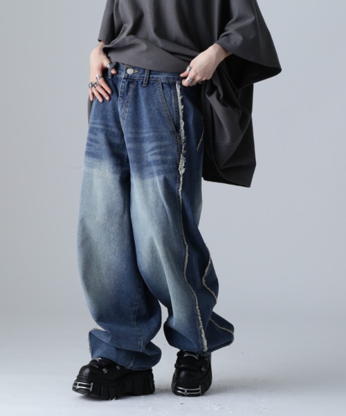 SIS（エスアイエス）の「SIS/エスアイエス/フリンジデニム（デニムパンツ・レディース・ブラック/ブルー・MEDIUM/LARGE）」の2枚目の写真