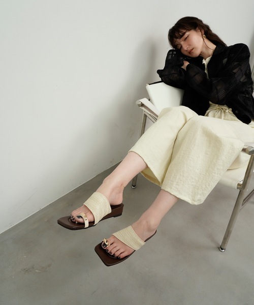 Gold Metal Part Flat Sandal / ゴールドメタルパーツフラット