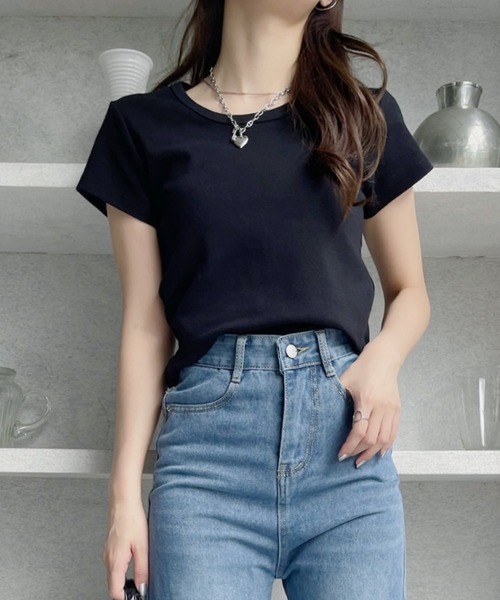 TREOVER(トレオーバー)の「程良くコンパクトなサイジングのリンガーTシャツ(Tシャツ/カットソー・レディース・ホワイト×ブラック/ブラック/ホワイト×レッド/オフホワイト/オートミール・FREE)」の4枚目の写真