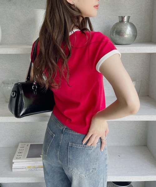 TREOVER(トレオーバー)の「程良くコンパクトなサイジングのリンガーTシャツ(Tシャツ/カットソー・レディース・ホワイト×ブラック/ブラック/ホワイト×レッド/オフホワイト/オートミール・FREE)」の8枚目の写真