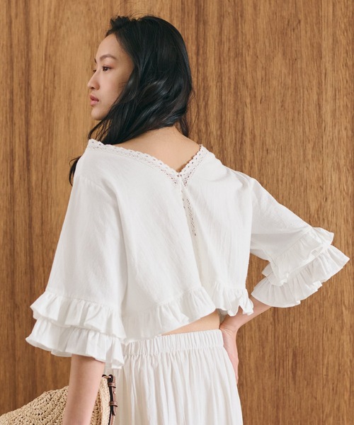 coca(coca)(コカ)の「ウォッシュドコットンVネックブラウス(シャツ/ブラウス・レディース・ホワイト・L/M)」の8枚目の写真