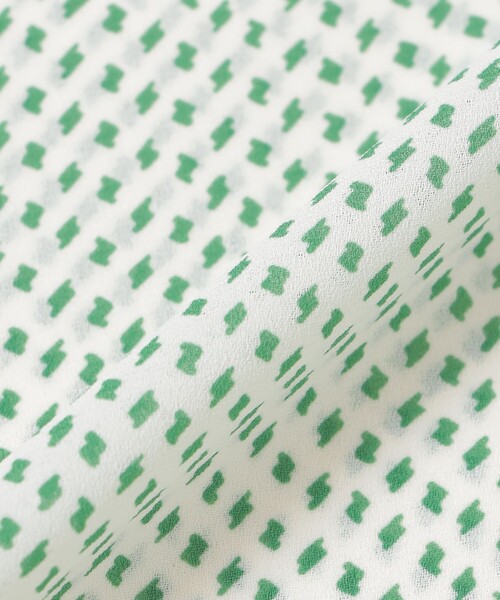 MACKINTOSH LONDON（マッキントッシュ ロンドン）の「フラグメントプリントワンピース（ワンピース・レディース・オフホワイト/ブラック・38/40）」の4枚目の写真