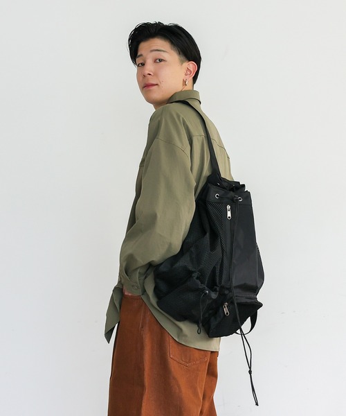 VitaFelice（ヴィータフェリーチェ）の「メッシュナイロンバッグ ナップサック 撥水 超軽量 夏バッグ（バックパック/リュック・レディース・ブラック・FREE）」の17枚目の写真