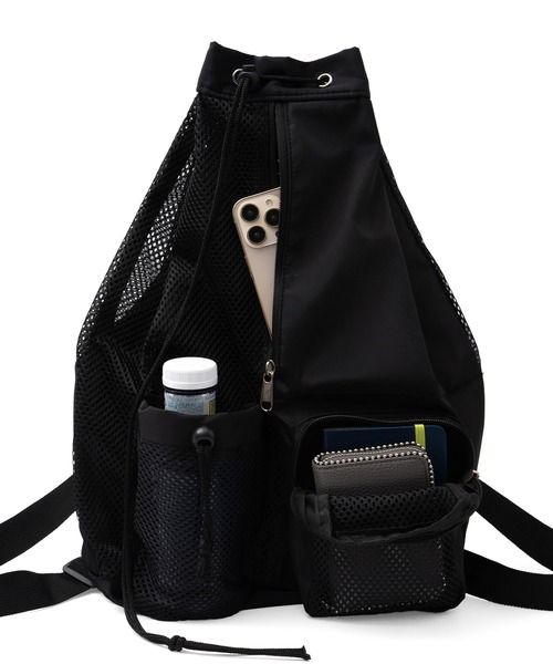 VitaFelice（ヴィータフェリーチェ）の「メッシュナイロンバッグ ナップサック 撥水 超軽量 夏バッグ（バックパック/リュック・レディース・ブラック・FREE）」の6枚目の写真