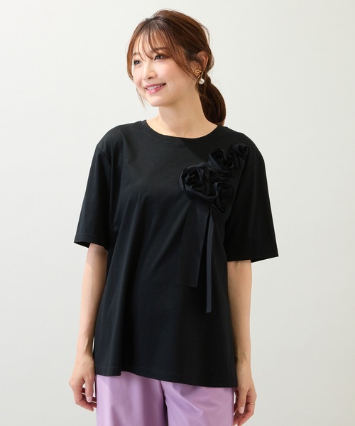 Rose Tiara(ローズティアラ)の「【接触冷感/綿100%/手洗いOK】巻きバラ刺繍カットソー(Tシャツ/カットソー・レディース・オフホワイト/ブラック・38/42/46)」の13枚目の写真