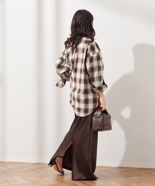 journal standard L'essage（ジャーナルスタンダードレサージュ）の「サテンスカート（スカート・レディース・ブラック/ブラウン・38/36）」の9枚目の写真