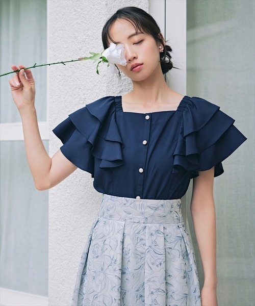 SWINGLE(スウィングル)の「刺繍フラワーレースティアードパイピングスカート(スカート・レディース・イエロー/ブルー/ブラック・FREE)」の7枚目の写真