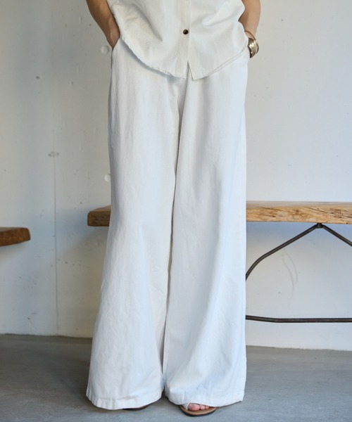 Libra Cue(リブラ キュー)の「デニムワイドイージーパンツ(デニムパンツ・レディース・ブルー/ホワイト・FREE)」の3枚目の写真