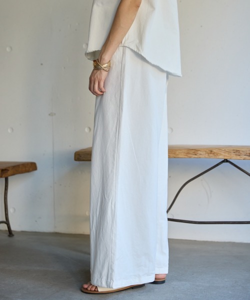 Libra Cue(リブラ キュー)の「デニムワイドイージーパンツ(デニムパンツ・レディース・ブルー/ホワイト・FREE)」の5枚目の写真