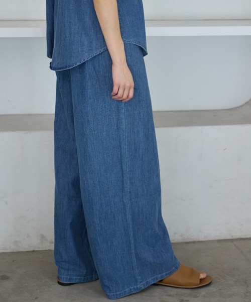 Libra Cue(リブラ キュー)の「デニムワイドイージーパンツ(デニムパンツ・レディース・ブルー/ホワイト・FREE)」の16枚目の写真
