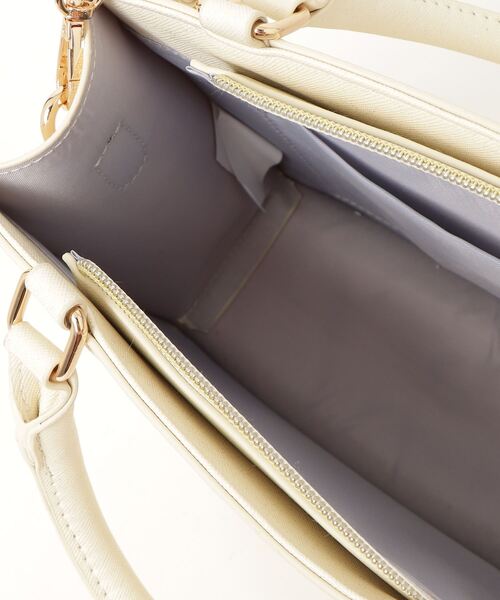 CECIL McBEE（セシルマクビー）の「ＣＥＣＩＬ ＭｃＢＥＥ ラメチェーンハンドルバッグ（トートバッグ・レディース・ブラック/アイボリー・FREE）」の6枚目の写真