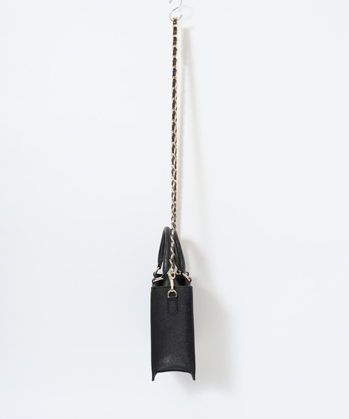 CECIL McBEE（セシルマクビー）の「ＣＥＣＩＬ ＭｃＢＥＥ ラメチェーンハンドルバッグ（トートバッグ・レディース・ブラック/アイボリー・FREE）」の16枚目の写真