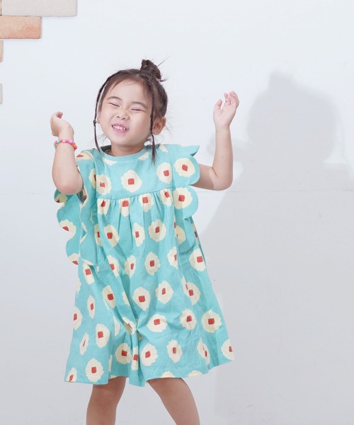 MARKEY'S（マーキーズ）の「総柄スカラップスリーブワンピ－ス（ワンピース・キッズ・ブルー系その他/マルチ/ピンク系その他・90/100/110/120/130）」の8枚目の写真