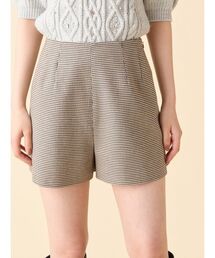ミニマルショートパンツ