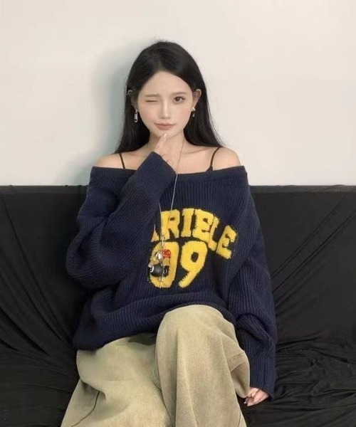 MONO8(モノハチ)の「2025AW/韓国カジュアルオフショルニットプルオーバー(ニット/セーター・レディース・ネイビー/グレー・M)」の10枚目の写真