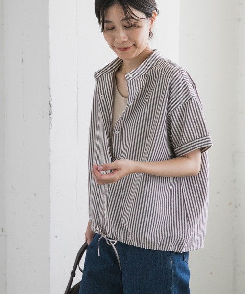 URBAN RESEARCH DOORS（アーバンリサーチドアーズ）の「ストライプドロストバンドカラーシャツ（シャツ/ブラウス・レディース・ネイビー/ブラウン/グリーン・MEDIUM）」の4枚目の写真