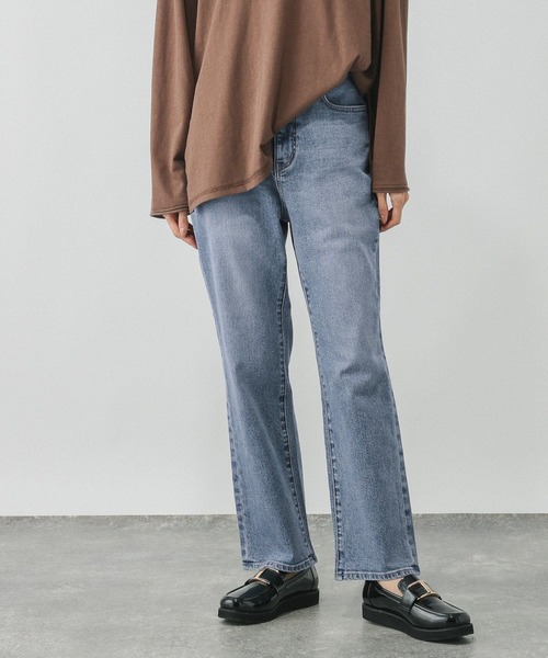 GLOBAL WORK（グローバルワーク）の「GOODデニムスリムストレート/498401（デニムパンツ・レディース・ブルー/ブラック/ネイビー・SMALL/X-SMALL/LARGE/X-LARGE/MEDIUM/XX-LARGE）」の11枚目の写真