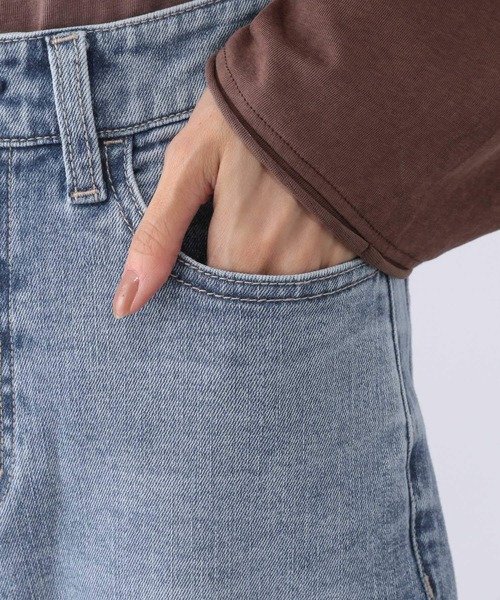 GLOBAL WORK（グローバルワーク）の「GOODデニムスリムストレート/498401（デニムパンツ・レディース・ブルー/ブラック/ネイビー・SMALL/X-SMALL/LARGE/X-LARGE/MEDIUM/XX-LARGE）」の17枚目の写真