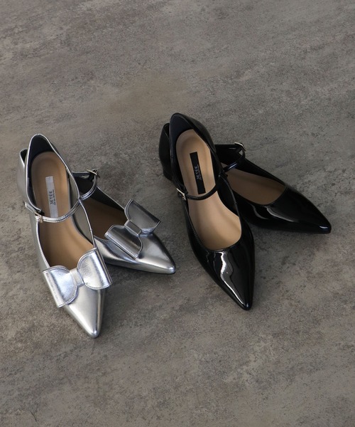 TITE IN THE STORE(ティテ インザ ストア)の「【JETEE/ジュテ】リボン付ストラップポインテッドパンプス(パンプス・レディース・ブラック・38/37)」の2枚目の写真