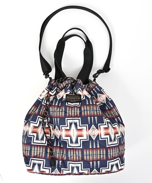 KiU(キウ)の「【PENDLETON × KiU LIMITED ITEM】ペンドルトン パデッドドロストトートバッグ(トートバッグ・レディース・ネイビー/カーキ・FREE)」の13枚目の写真