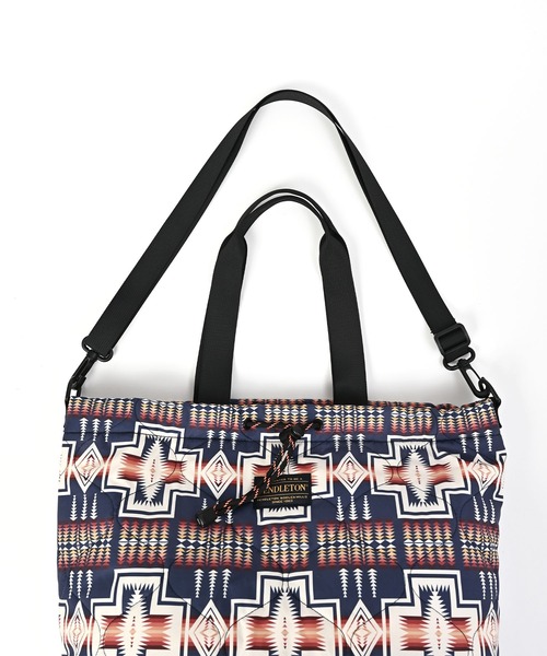 KiU(キウ)の「【PENDLETON × KiU LIMITED ITEM】ペンドルトン パデッドドロストトートバッグ(トートバッグ・レディース・ネイビー/カーキ・FREE)」の14枚目の写真