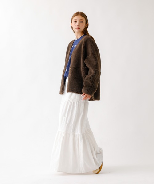 MICA&DEAL(マイカ&ディール)の「【MICA&DEAL /マイカアンドディール】リバーシブルVボア/リバーシブル/ボア/もこもこ/アウター【WEB限定】(ノーカラーコート・レディース・オフホワイト/ブラウン・フリー)」の4枚目の写真