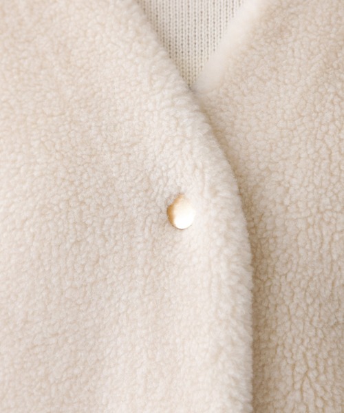 MICA&DEAL(マイカ&ディール)の「【MICA&DEAL /マイカアンドディール】リバーシブルVボア/リバーシブル/ボア/もこもこ/アウター【WEB限定】(ノーカラーコート・レディース・オフホワイト/ブラウン・フリー)」の14枚目の写真