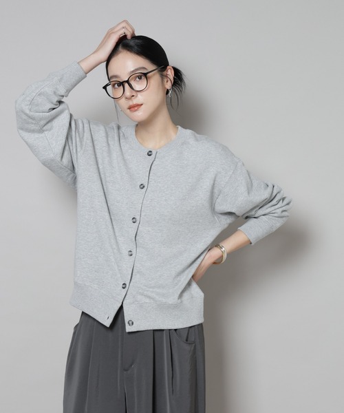 Russell Athletic（ラッセルアスレティック）の「RUSSELL ATHLETIC/別注 Mini Logo Sweat Cardigan（カーディガン/ボレロ・レディース・グレー/ホワイト/ブラウン・FREE）」の19枚目の写真