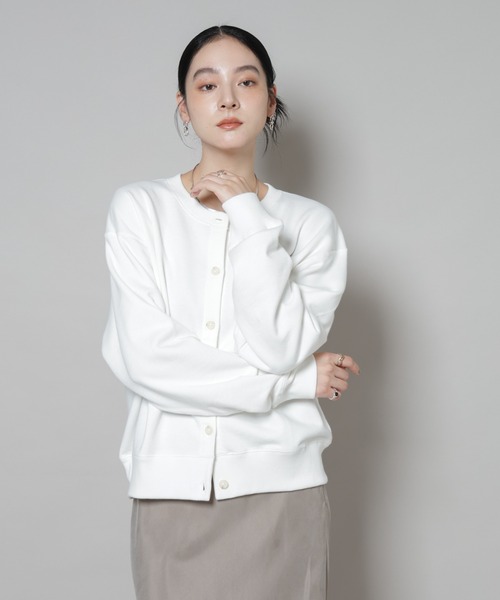 Russell Athletic（ラッセルアスレティック）の「RUSSELL ATHLETIC/別注 Mini Logo Sweat Cardigan（カーディガン/ボレロ・レディース・グレー/ホワイト/ブラウン・FREE）」の4枚目の写真