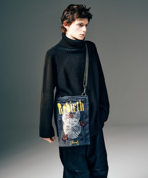 glamb（グラム）の「Rebirth Shoulder Bag / リバースショルダーバッグ（ショルダーバッグ・メンズ・ブラック・FREE）」の2枚目の写真