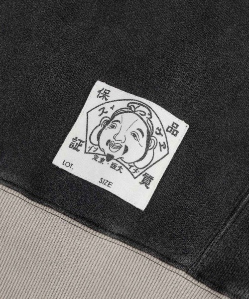EVISU（エヴィス）の「【EVISU】BLOCKING HEAVY WASHED HALF ZIP SWEATSHIRT / ブラック [2EAEJM5SW6106]（スウェット・メンズ・ブラック・M/L/LL/S）」の7枚目の写真