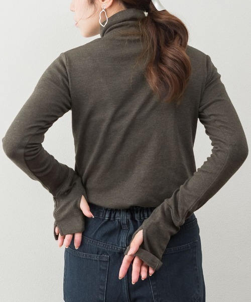 RCD（アールシーディー）の「ハイネック指穴カットソー（Tシャツ/カットソー・レディース・カーキ/グレイッシュベージュ/ブラック/チャコールグレー/オフホワイト・L/M/4L/3L/LL）」の13枚目の写真