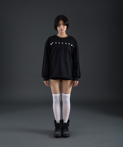 FTW(エフティダブリュー)の「STUDS BUTTON P/O(Tシャツ/カットソー・レディース・ブラック/グレー・SMALL/MEDIUM)」の8枚目の写真