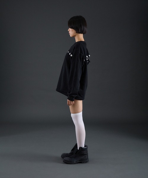 FTW(エフティダブリュー)の「STUDS BUTTON P/O(Tシャツ/カットソー・レディース・ブラック/グレー・SMALL/MEDIUM)」の10枚目の写真