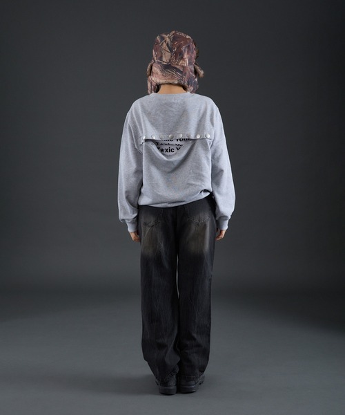 FTW(エフティダブリュー)の「STUDS BUTTON P/O(Tシャツ/カットソー・レディース・ブラック/グレー・SMALL/MEDIUM)」の22枚目の写真