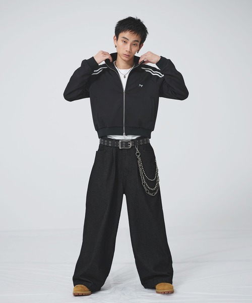 MSG(エムエスジー)の「ワイドタックマルチカラーデニム【UNISEX】(デニムパンツ・メンズ・レッド/ブラック系/ブルー/ブラック/ライトブルー・S/M/L/XL)」の9枚目の写真