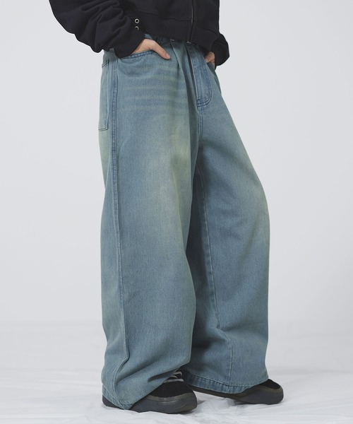 MSG(エムエスジー)の「ワイドタックマルチカラーデニム【UNISEX】(デニムパンツ・メンズ・レッド/ブラック系/ブルー/ブラック/ライトブルー・S/M/L/XL)」の12枚目の写真