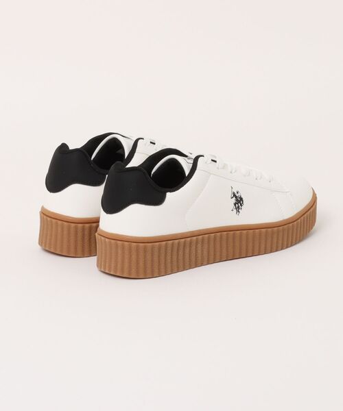 U.S. POLO ASSN.(ユーエスポロアッスン)の「【U.S. POLO ASSN./ユーエスポロアッスン】【上質なPUレザーの高級感】厚底ボリュームソール ワンポイント ローカットスニーカー(スニーカー・メンズ・ホワイト/ネイビー/ブラック・25cm/26cm/26.5cm/27cm/25.5cm)」の4枚目の写真