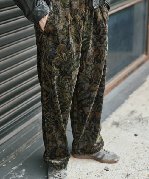 JOURNAL STANDARD(ジャーナルスタンダード)の「コーデュロイプリント オーバー パンツ(その他パンツ・メンズ・チャコールグレー/ネイビー/ブラウン・SMALL/MEDIUM/LARGE)」の11枚目の写真