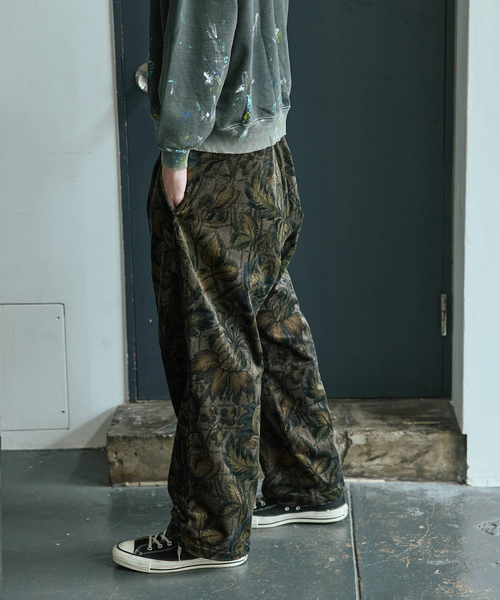 JOURNAL STANDARD(ジャーナルスタンダード)の「コーデュロイプリント オーバー パンツ(その他パンツ・メンズ・チャコールグレー/ネイビー/ブラウン・SMALL/MEDIUM/LARGE)」の17枚目の写真