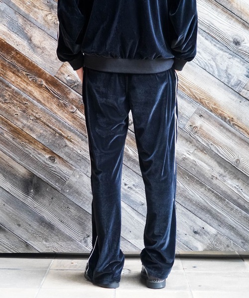THRASHER(スラッシャー)の「VELOUR TRACK PANTS/THRASHER スラッシャー ベロア トラックパンツ ジャージ スポーツMIX ストリート Y2K レトロ ユニセックス(その他パンツ・メンズ・ブラック・MEDIUM/LARGE/X-LARGE)」の9枚目の写真