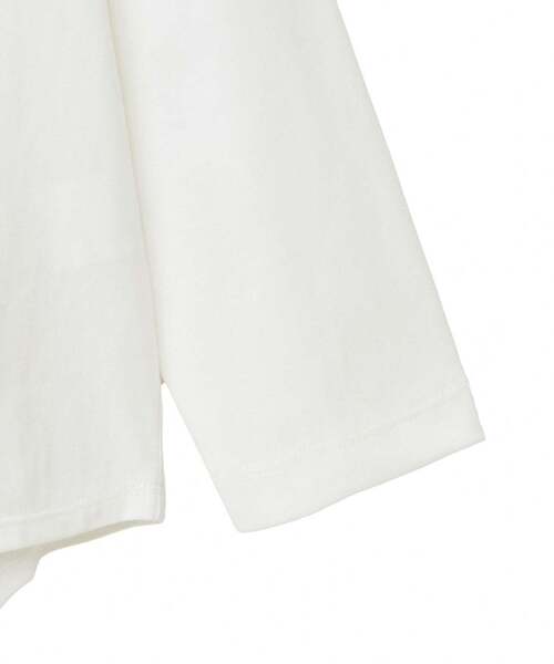 LOGEMENT DE CLAIRE（ロジュモンドクレール）の「定番ラウンドヘムロングTシャツ（Tシャツ/カットソー・レディース・モカ/ホワイト×ブラック/オフホワイト/ブラック・FREE）」の5枚目の写真