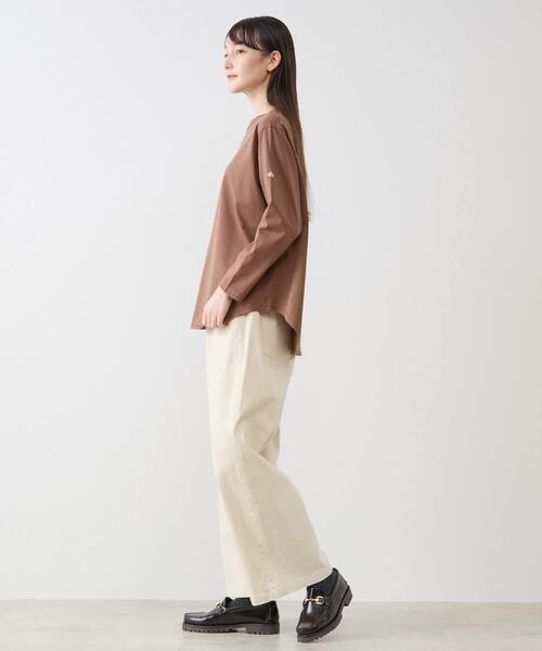 LOGEMENT DE CLAIRE（ロジュモンドクレール）の「定番ラウンドヘムロングTシャツ（Tシャツ/カットソー・レディース・モカ/ホワイト×ブラック/オフホワイト/ブラック・FREE）」の20枚目の写真