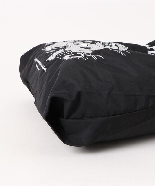 Ball&Chain（ボールアンドチェーン）の「[Ball&Chain]shopping bag-MICKEY＆MINNIE(M)（エコバッグ/サブバッグ・レディース・ブラック/ベージュ・M）」の13枚目の写真